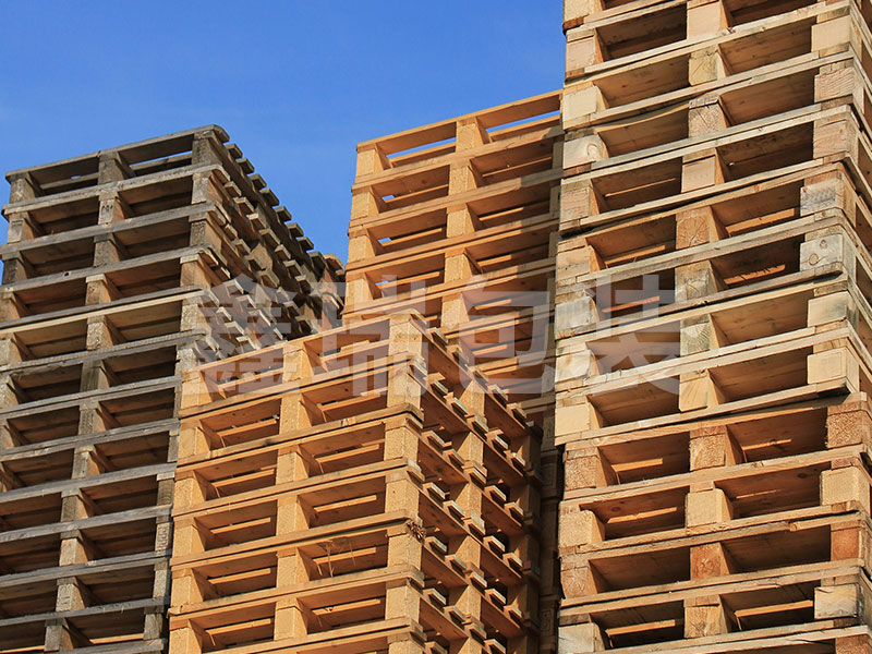 木托盤發(fā)貨時需要注意哪幾點