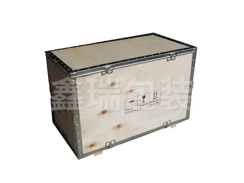 鋼帶木箱和滑木包裝箱的差異在哪兒？主要在這幾點(diǎn) 